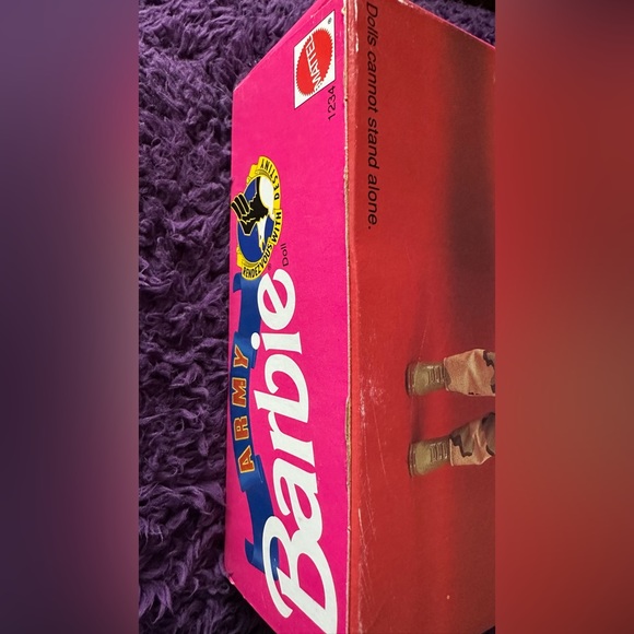 Army Barbie - Picture 6 of 6